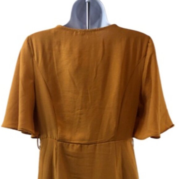 NWT Essue Women's Dress - Picture 11 of 11